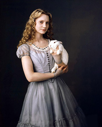 Alice in Wonderland - Promo - Mia Wasikowska