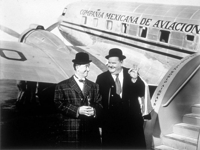 Toreadoři - Z filmu - Stan Laurel, Oliver Hardy