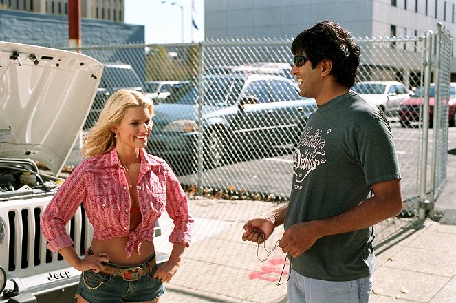 The Dukes of Hazzard - Van de set - Jessica Simpson, Jay Chandrasekhar