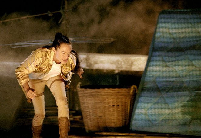 Lara Croft Tomb Raider le Berceau de la Vie - Film - Angelina Jolie