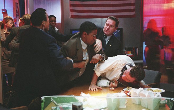 Un crime dans la tête - Film - Denzel Washington, Liev Schreiber