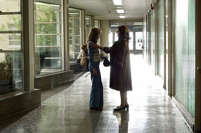 Komfortos mennyország - Filmfotók - Saoirse Ronan, Susan Sarandon