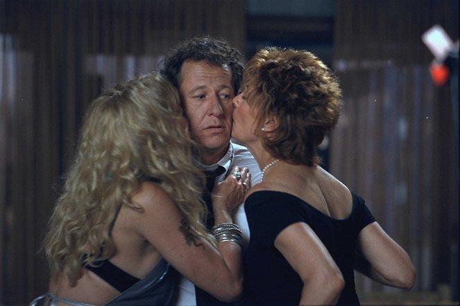 The Banger Sisters - Photos - Geoffrey Rush
