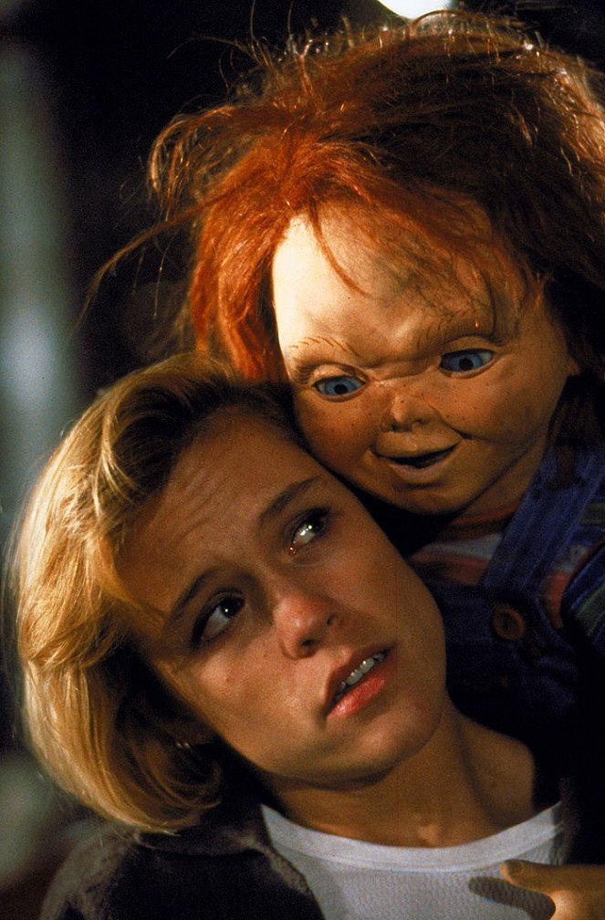 Chucky 2 - Die Mörderpuppe ist zurück - Filmfotos - Christine Elise