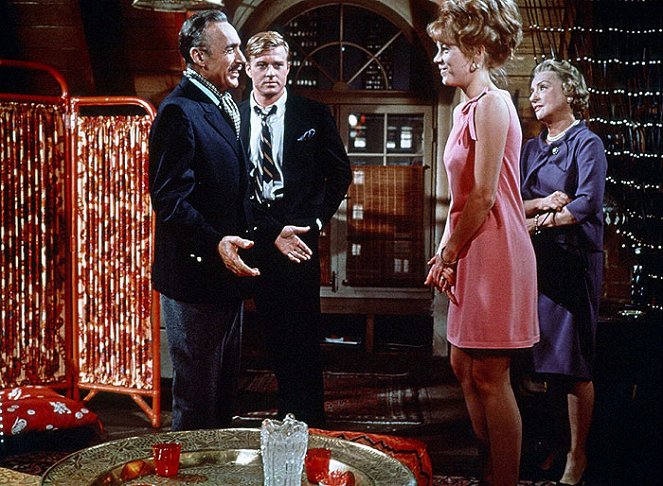 Boso w parku - Z filmu - Charles Boyer, Robert Redford, Jane Fonda, Mildred Natwick