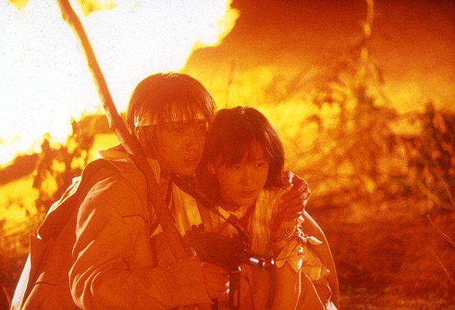 Battle Royale - Film - Tatsuya Fujiwara, Aki Maeda