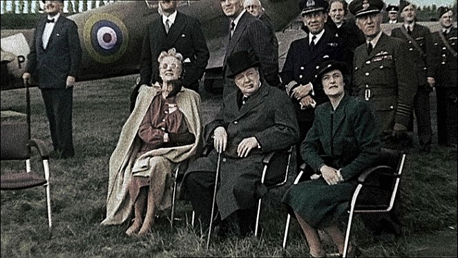 Apocalypse: The Second World War - Photos - Winston Churchill