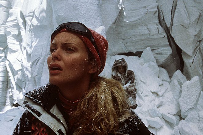 Jég és föld között - Filmfotók - Izabella Scorupco