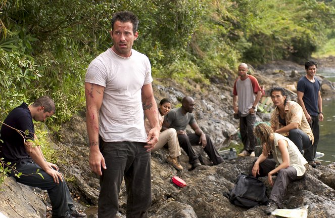 Anacondas: The Hunt for the Blood Orchid - Photos - Johnny Messner, Karl Yune