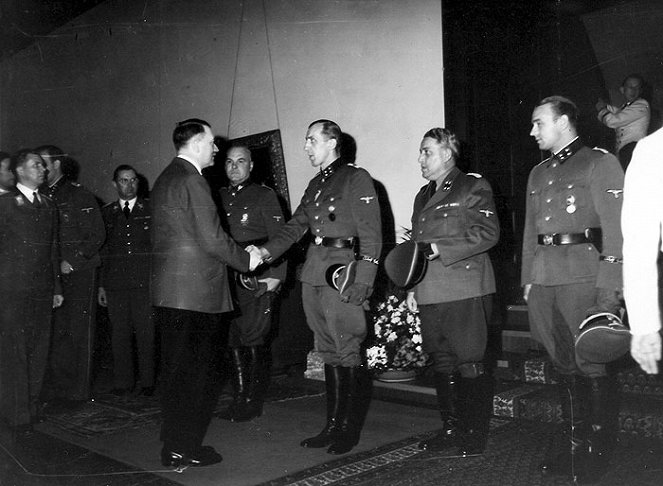 Hitlerin henkivartijat - Kuvat elokuvasta - Adolf Hitler
