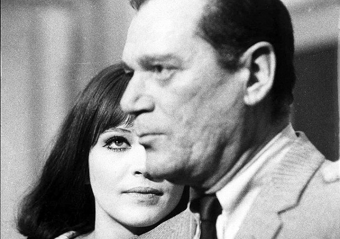 Alphaville - Photos - Anna Karina, Eddie Constantine