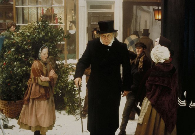 A Christmas Carol - Van film - George C. Scott