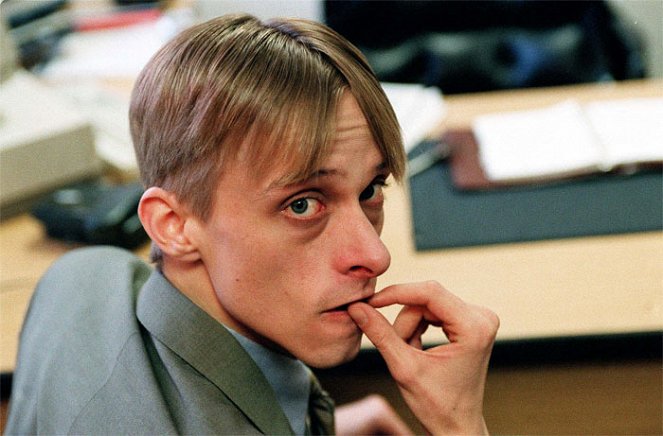 Konttori - Promokuvat - Mackenzie Crook