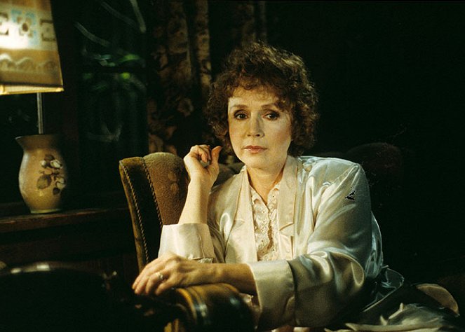 Twin Peaks - Photos - Piper Laurie