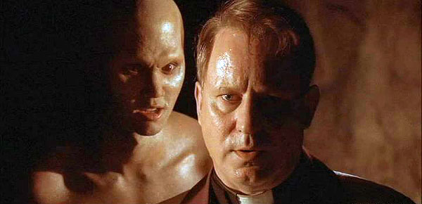Dominion: A Prequela de o Exorcista - Do filme - Stellan Skarsgård