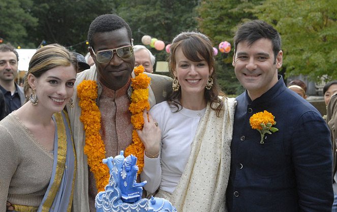 Rachel wychodzi za mąż - Z filmu - Anne Hathaway, Tunde Adebimpe, Rosemarie DeWitt