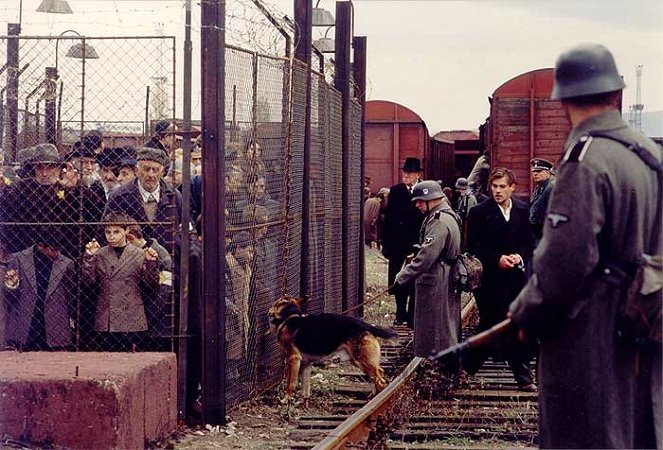 La fuga degli innocenti - Filmfotos