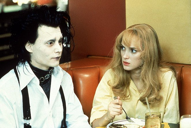 Edward mit den Scherenhänden - Filmfotos - Johnny Depp, Winona Ryder