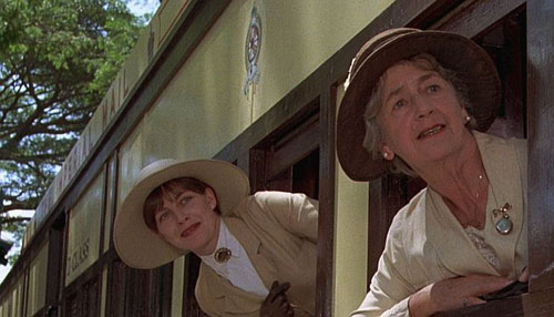 Pasaje a la India - De la película - Judy Davis, Peggy Ashcroft