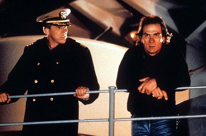 Piège en haute mer - Film - Gary Busey, Tommy Lee Jones
