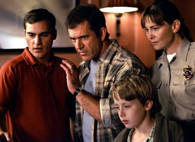 Signs - Zeichen - Filmfotos - Joaquin Phoenix, Mel Gibson, Rory Culkin, Cherry Jones