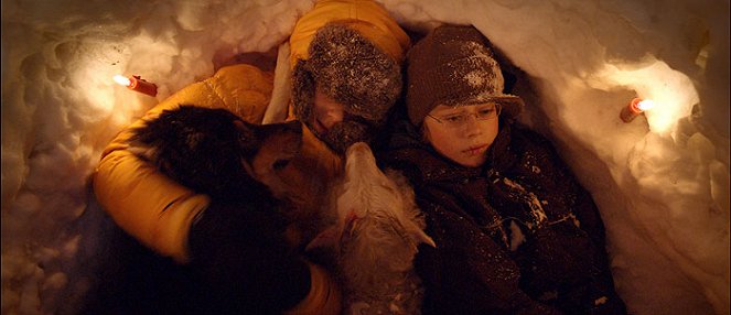 Země ledních medvědů - Z filmu - Þórdís Hulda Árnadóttir, Bergþór Þorvaldsson