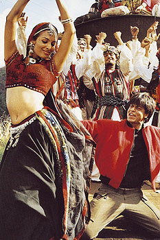 Ze srdce... - Z filmu - Malaika Arora, Shahrukh Khan