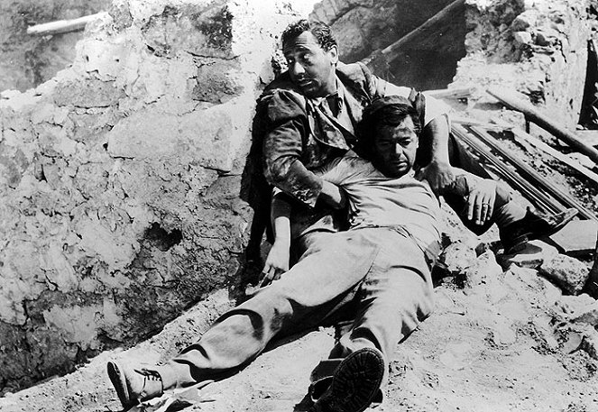 Sodan helvetti - Kuvat elokuvasta - Alberto Sordi, Serge Reggiani