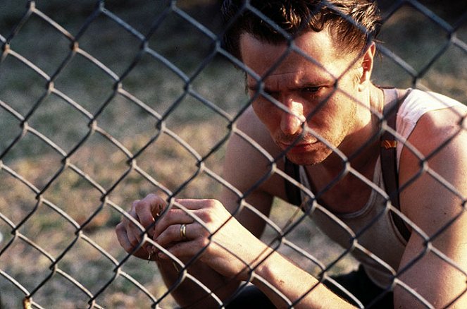 A téboly börtöne - Filmfotók - Gary Oldman