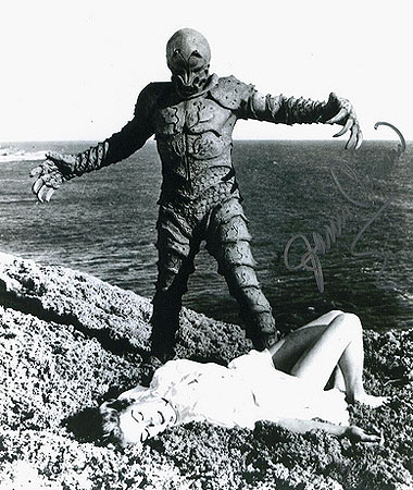 The Monster of Piedras Blancas - Z filmu