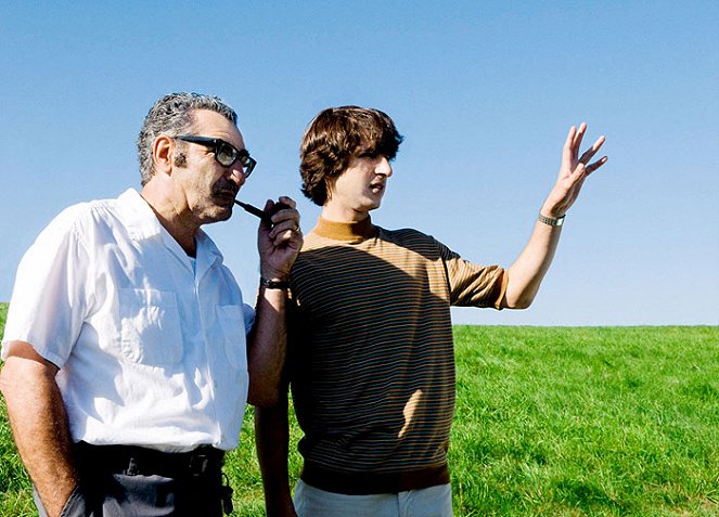 Taking Woodstock – Der Beginn einer Legende - Filmfotos - Eugene Levy, Demetri Martin