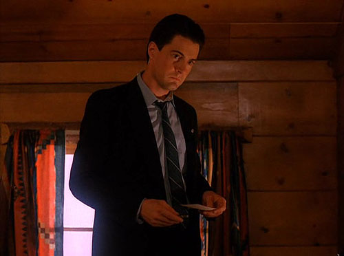Miasteczko Twin Peaks - Bal maskowy - Z filmu - Kyle MacLachlan