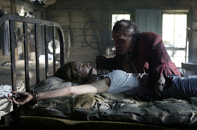 Pach krvi - Z filmu - Eliza Dushku, Ted Clark