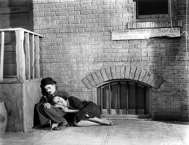 Moderná doba - Z filmu - Charlie Chaplin, Paulette Goddard