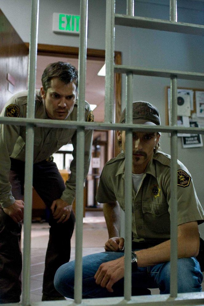 The Crazies - Photos - Timothy Olyphant, Joe Anderson