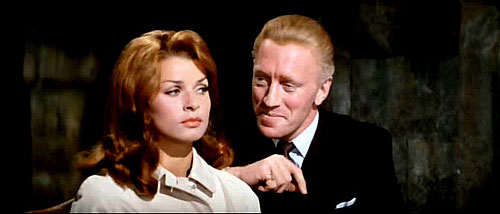 Das Quiller Memorandum - Gefahr aus dem Dunkel - Filmfotos - Senta Berger, Max von Sydow