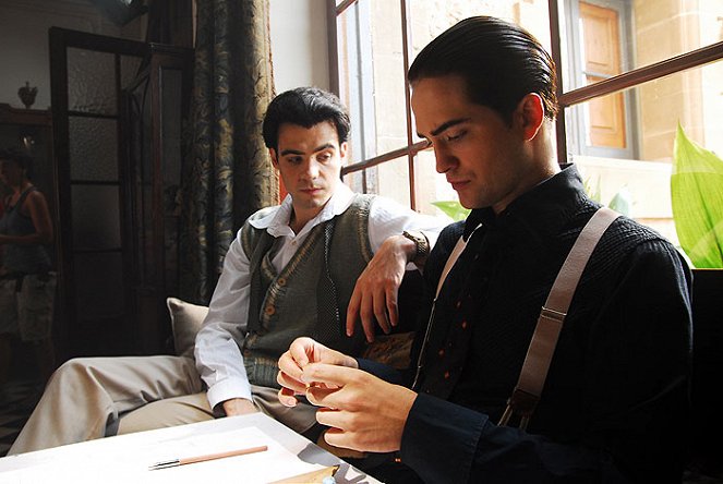 Lorca és Dali - Filmfotók - Javier Beltrán, Robert Pattinson