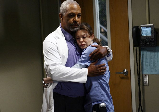 Grey's Anatomy - Photos - James Pickens Jr., Ellen Pompeo