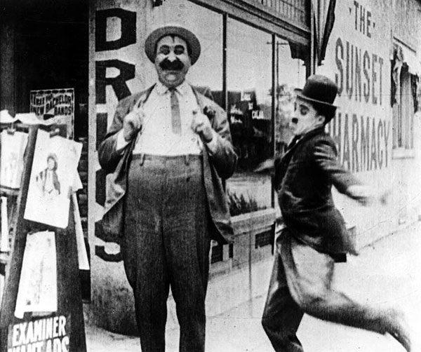 Laughing Gas - Do filme - Mack Swain, Charlie Chaplin