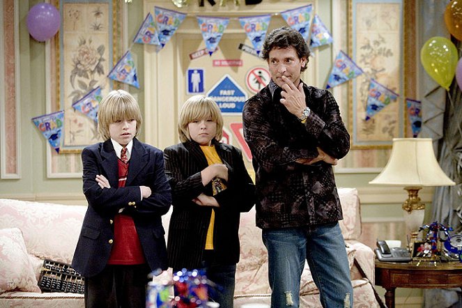 The Suite Life of Zack and Cody - De la película - Cole Sprouse, Dylan Sprouse, Robert Torti