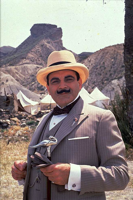 Agatha Christie: Poirot - Murder in Mesopotamia - Photos - David Suchet