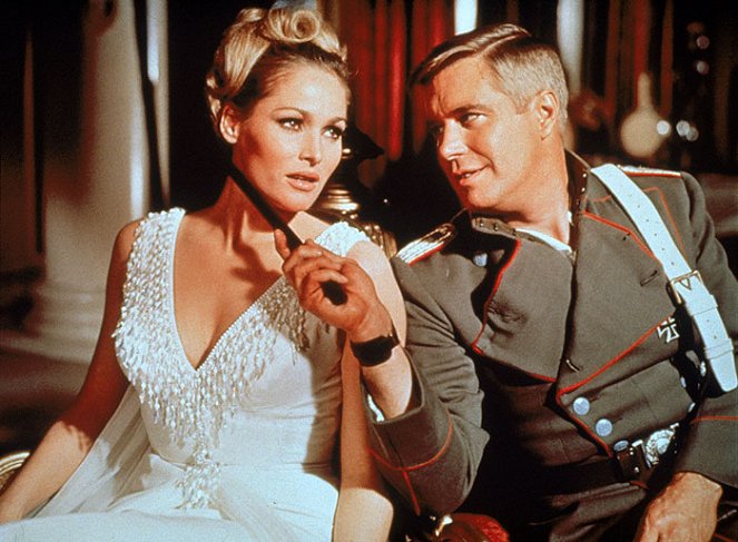The Blue Max - Film - Ursula Andress, George Peppard