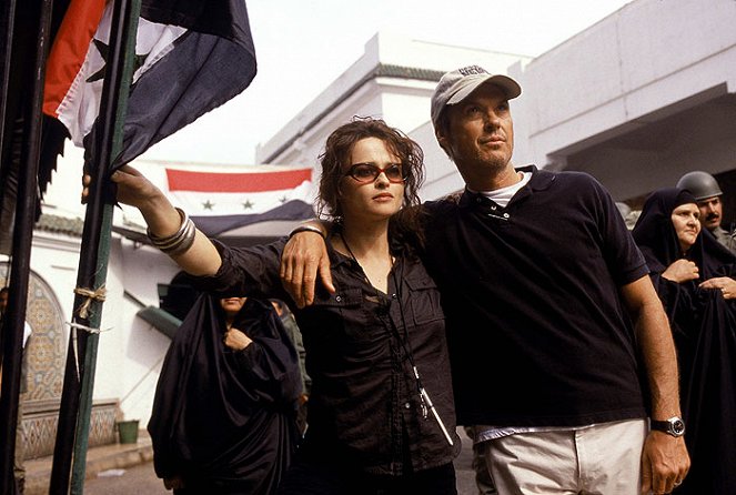 Fuego sobre Bagdad - De la película - Helena Bonham Carter, Michael Keaton