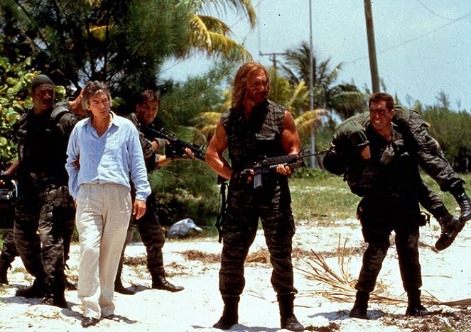 Ördögök szigete - Filmfotók - Carl Weathers, Billy Drago, Hulk Hogan, Trevor Goddard