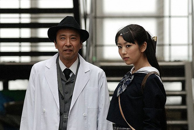 Onéčan bara: The movie - De la película - Tarō Suwa, Chise Nakamura