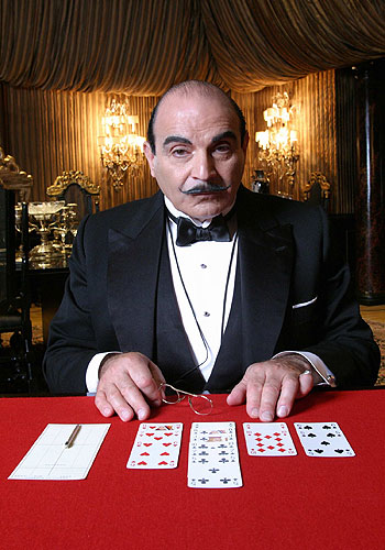 Agatha Christie: Poirot - Cards on the Table - Photos - David Suchet