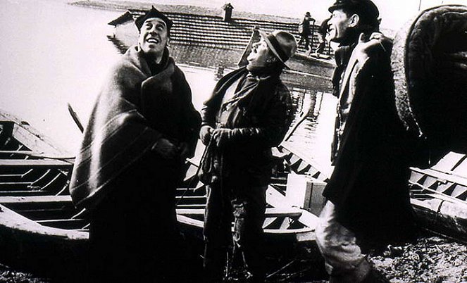 Don Camillo und Peppone - Filmfotos - Fernandel, Gino Cervi