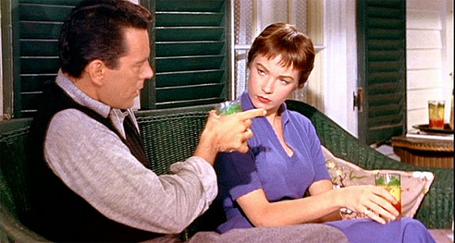 The Trouble with Harry - Photos - Shirley MacLaine