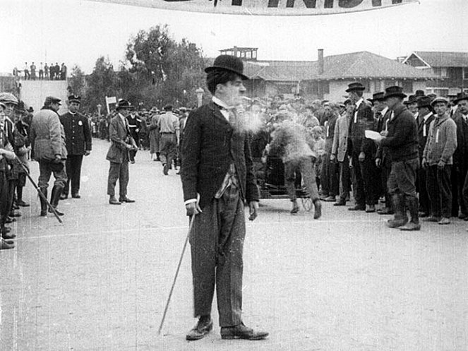 Chaplin v zábavním parku - Z filmu - Charlie Chaplin