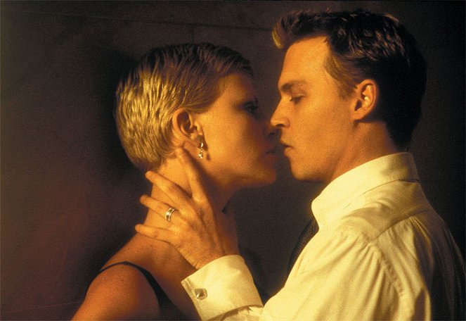 The Astronaut's Wife - Filmfotos - Charlize Theron, Johnny Depp